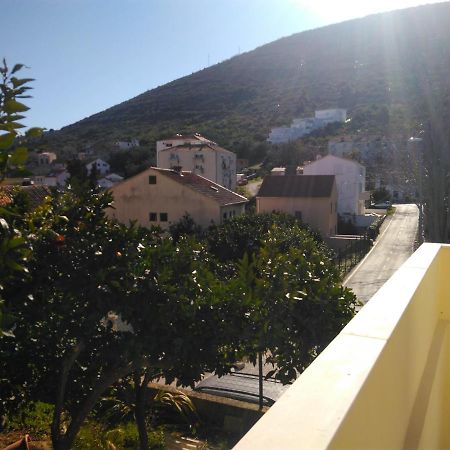 Hotel Lemon House Vis Exteriér fotografie